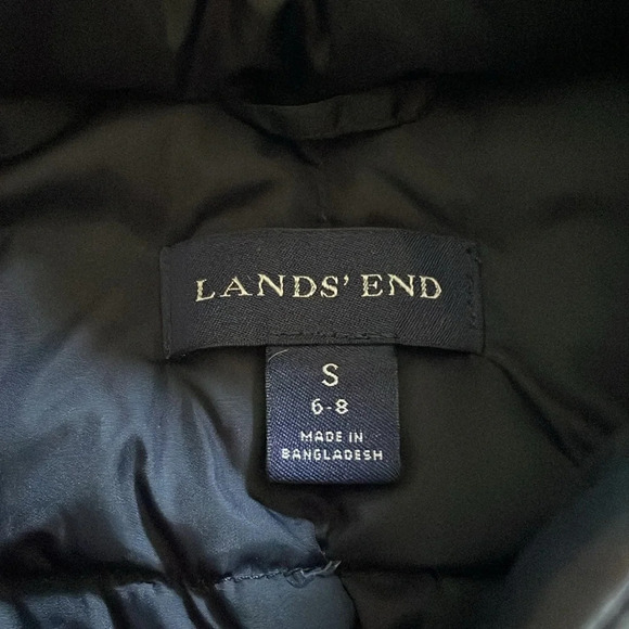 Lands End Down puffer vest black size small 6/8 snaps warm comfortable winter - Picture 4 of 5